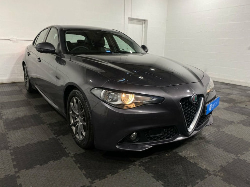 Alfa Romeo Giulia  2.2 TD Super Saloon 4dr Diesel Auto Euro 6 (s/s) (