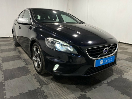 Volvo V40  1.6 D2 R-Design Lux Hatchback 5dr Diesel Powershif