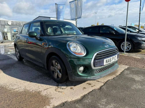 MINI Hatch  1.5 Cooper D Hatchback 5dr Diesel Auto Euro 6 (s/s