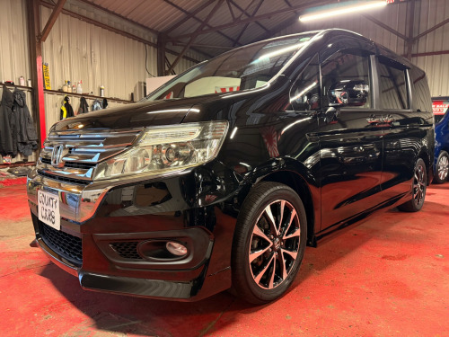 Honda Stepwagon  Spada cool-spirit 