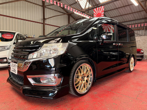 Honda Stepwagon  Spada