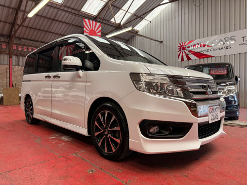 Honda Stepwagon  Spada 