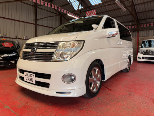 Nissan Elgrand  Highway Star Urban Selection