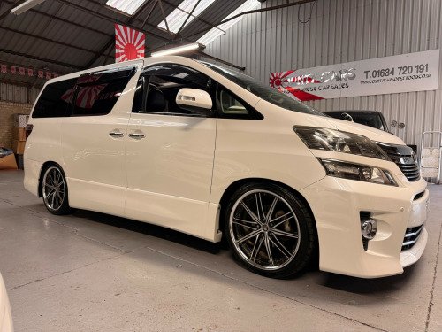 Toyota Vellfire  2.4Z Platinum Selection  