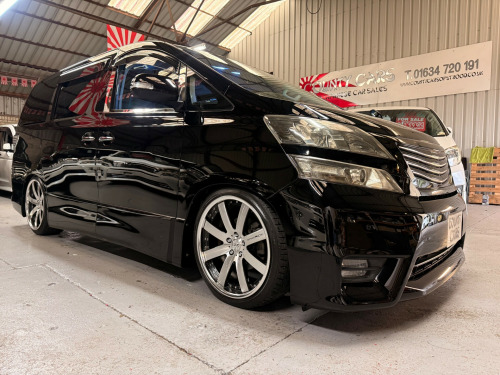 Toyota Vellfire  2.4Z Platinum Edition  