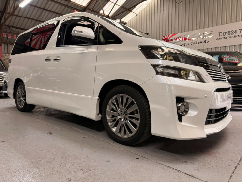 Toyota Vellfire  2.4 Z Golden Eyes II Edition  