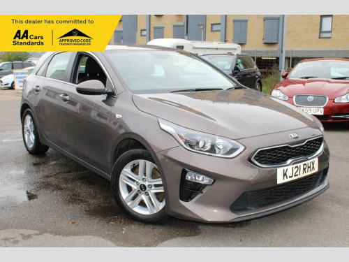 Kia ceed  1.6 CRDI 2 NAV ISG MHEV 5d 135 BHP Exceptional Val