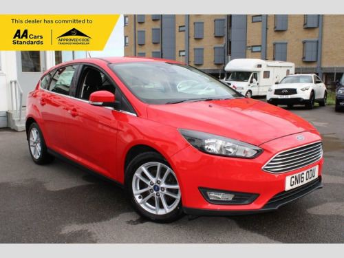 Ford Focus  1.6 Zetec Hatchback 5dr Petrol Powershift Euro 6 (