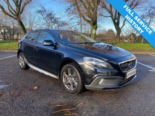 Volvo V40  2.0 D3 Lux Nav Hatchback 5dr Diesel Geartronic Eur