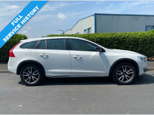 Volvo V60  2.0 D3 Lux Nav Estate 5dr Diesel Auto Euro 6 (s/s)