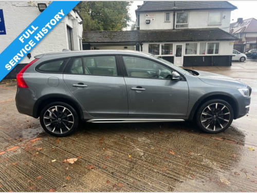 Volvo V60  2.4 D4 Lux Nav Estate 5dr Diesel Auto AWD Euro 6 (