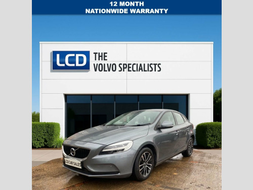 Volvo V40  Volvo V40 2.0 T2 Momentum Edition Hatchback 5dr Pe 