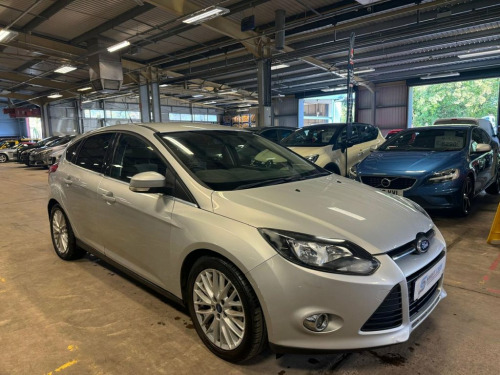 Ford Focus  1.6 TDCi Zetec Hatchback 5dr Diesel Manual Euro 5 