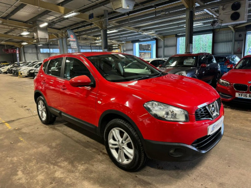 Nissan Qashqai  1.6 Acenta SUV 5dr Petrol Manual 2WD Euro 5 (s/s) 