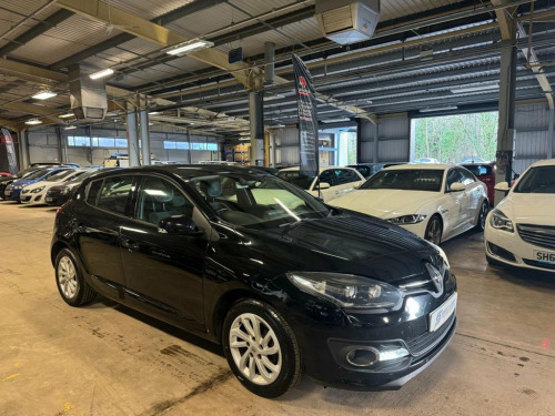 Renault Megane  1.5 dCi ENERGY Dynamique TomTom Hatchback 5dr Dies