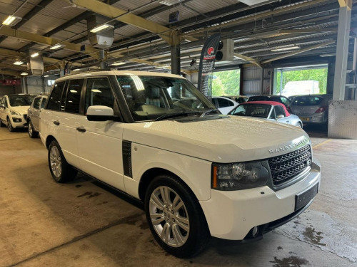 Land Rover Range Rover  4.4 TD V8 Vogue SUV 5dr Diesel Auto 4WD Euro 5 (31