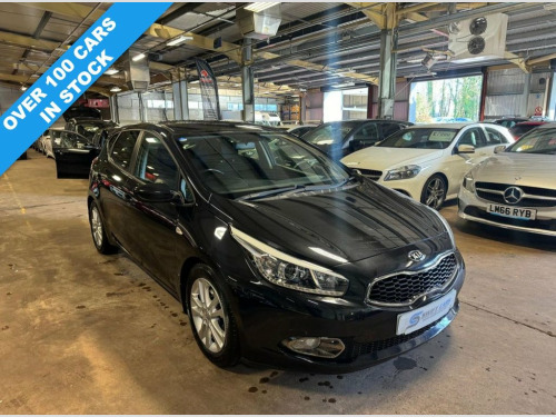 Kia ceed  1.4 CRDi SR7 Hatchback 5dr Diesel Manual Euro 5 (8 