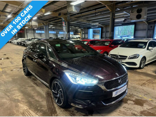 DS DS 5  2.0 BlueHDi Prestige Hatchback 5dr Diesel Manual E 