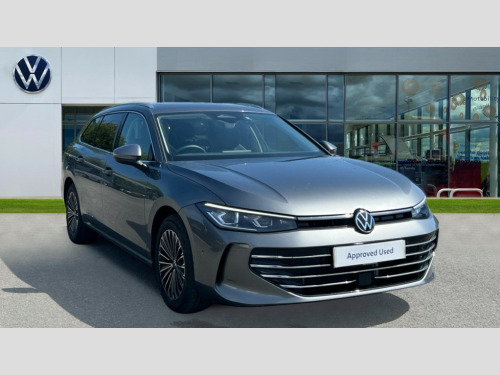 Volkswagen Passat  PASSAT 1.5 eTSI Elegance 5dr DSG