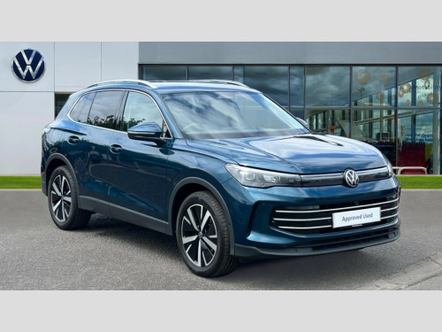 Volkswagen Tiguan  TIGUAN 1.5 eTSI 150 Elegance 5dr DSG