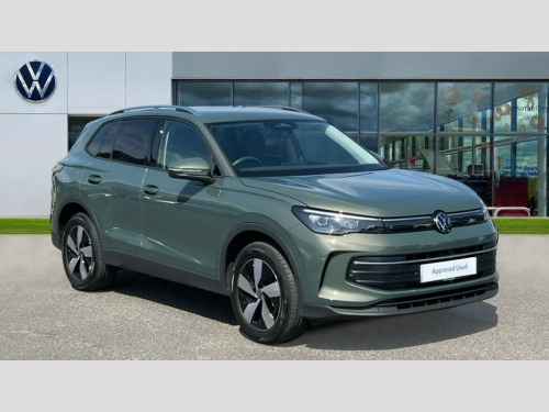 Volkswagen Tiguan  Tiguan Match 1.5 TSI eHybrid 204PS 6-Speed DSG 5 Door