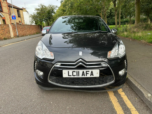 Citroen DS3  HDI BLACK AND WHITE