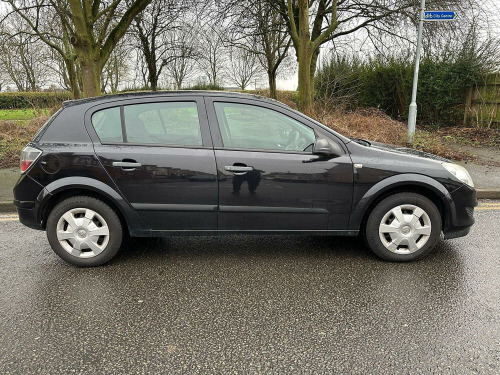 Vauxhall Astra  1.6 i 16v Life