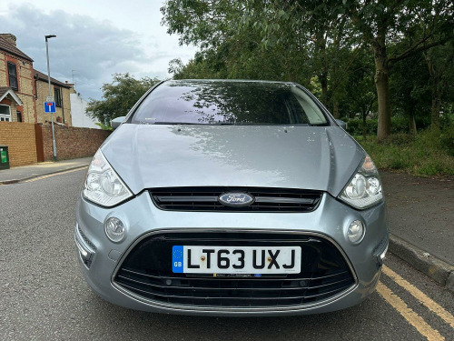 Ford S-MAX  2.0 TDCi Titanium