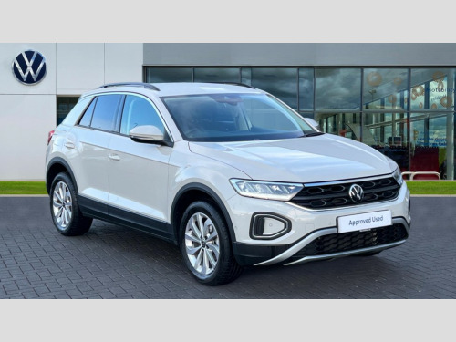 Volkswagen T-ROC  T-Roc Match 1.5 TSI 150PS 6-speed Manual 5 Door 