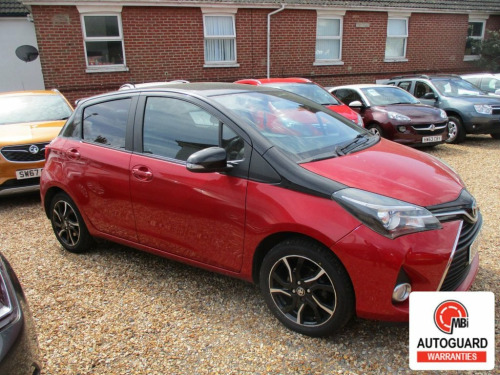 Toyota Yaris  1.33 Dual VVT-i Design Hatchback 5dr Petrol Manual