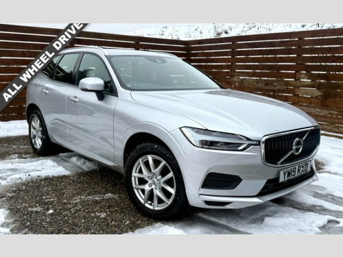 Volvo XC60  2.0 T5 Momentum SUV 5dr Petrol Auto AWD Euro 6 (s/ 