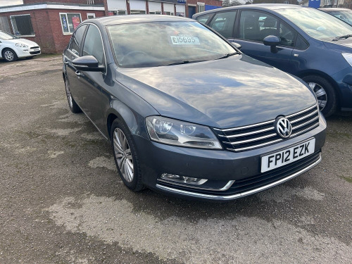 Volkswagen Passat  2.0 TDI BlueMotion Tech Sport