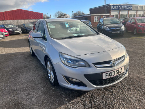 Vauxhall Astra  1.6 16v SRi