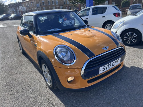 MINI Hatch  1.5 Cooper 3-Door Hatch