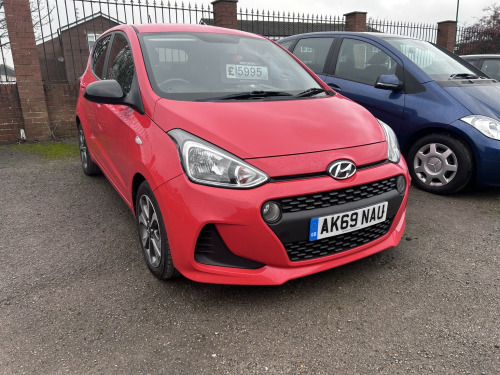 Hyundai i10  1.0 I10 PLAY 1.0 MY20 