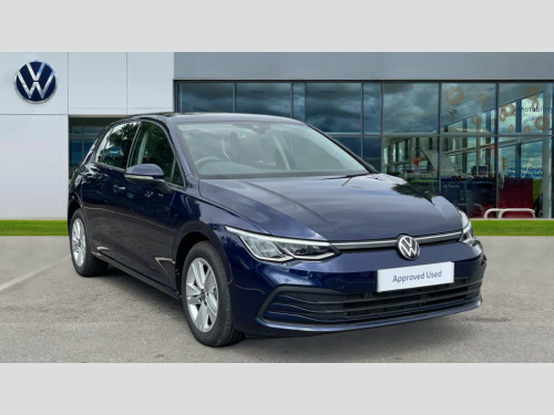 Volkswagen Golf  Golf 8 Life 2.0 TDI 115PS 7-speed DSG 5 Door