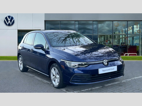 Volkswagen Golf  Golf 8 Life 1.5 TSI 130PS 6-speed Manual 5 Door