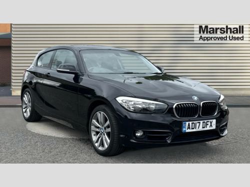 BMW 1 Series  1 SERIES 120i [2.0] Sport 3dr [Nav] Step Auto