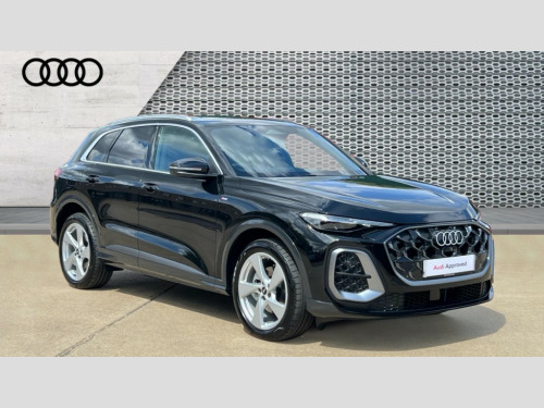 Audi Q5  Audi Q5 SUV S line TFSI quattro 204 PS S tronic