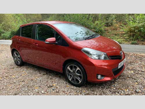 Toyota Yaris  1.33 Dual VVT-i SR Hatchback 5dr Petrol Manual Eur