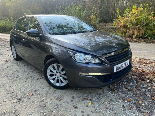 Peugeot 308  1.2 PureTech Sportium Hatchback 5dr Petrol Manual 