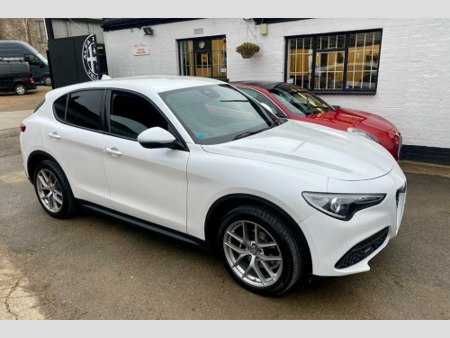 Alfa Romeo Stelvio  2.0T Milano Edizione SUV 5dr Petrol Auto Q4 AWD Eu