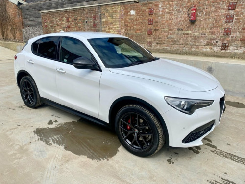 Alfa Romeo Stelvio  2.0 TB MILANO  5d 277 BHP HK HIFI +CARBON PACK+ASC