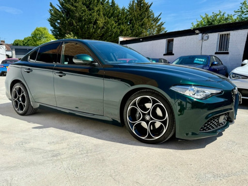 Alfa Romeo Giulia  2.0 TB VELOCE 4d 277 BHP ..JUST BEEN SERVICED.. 