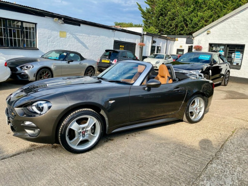Fiat 124  1.4 MultiAir Lusso Plus Convertible 2dr Petrol Eur