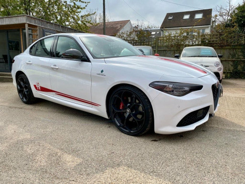 Alfa Romeo Giulia  2.0 TB VELOCE ASCARI 300 EDITION QUAD WHEELS..ASCA