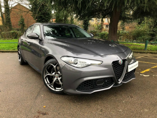 Alfa Romeo Giulia  2.0 TB VELOCE 4d 277 BHP JUST SERVICE + ALL NEW BR 