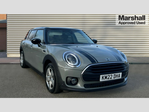 MINI Clubman  CLUBMAN 1.5 Cooper Classic 6dr Auto [Comfort/Nav+ Pack]