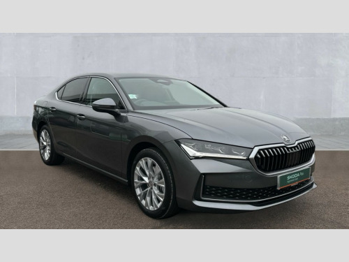 Skoda Superb  Skoda Superb Hatchback 1.5 TSI e-TEC SE L 5dr DSG