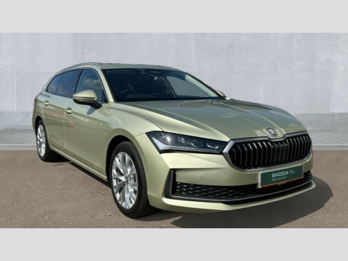 Skoda Superb  Skoda Superb Estate 1.5 TSI e-TEC SE L 5dr DSG